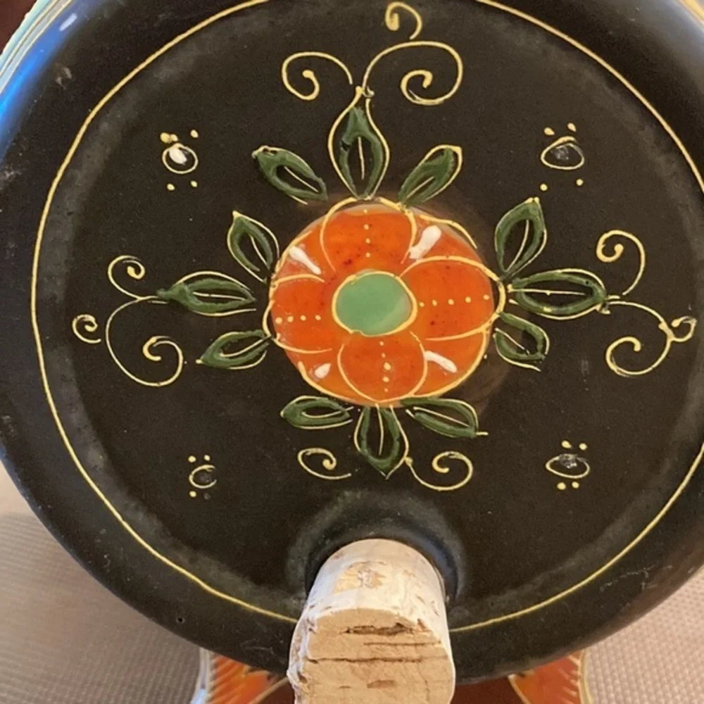Wonderful VTG Japan Satsumu hand painted sake/tea barrel keg set service for 4